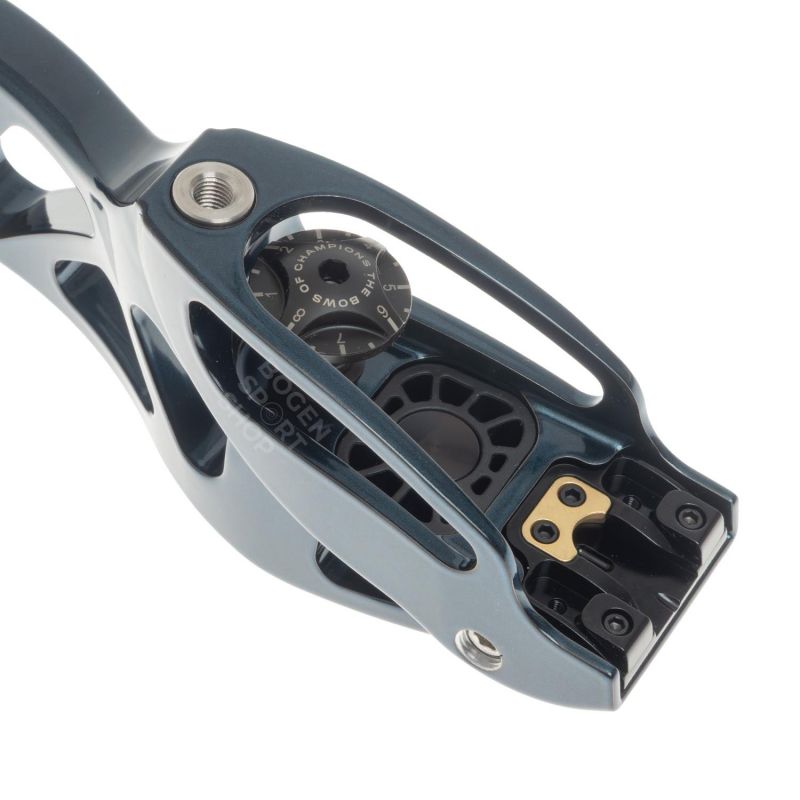 Hoyt Mittelteil XCEED 2 ILF 25" - Einzelstück Blue on Black RH